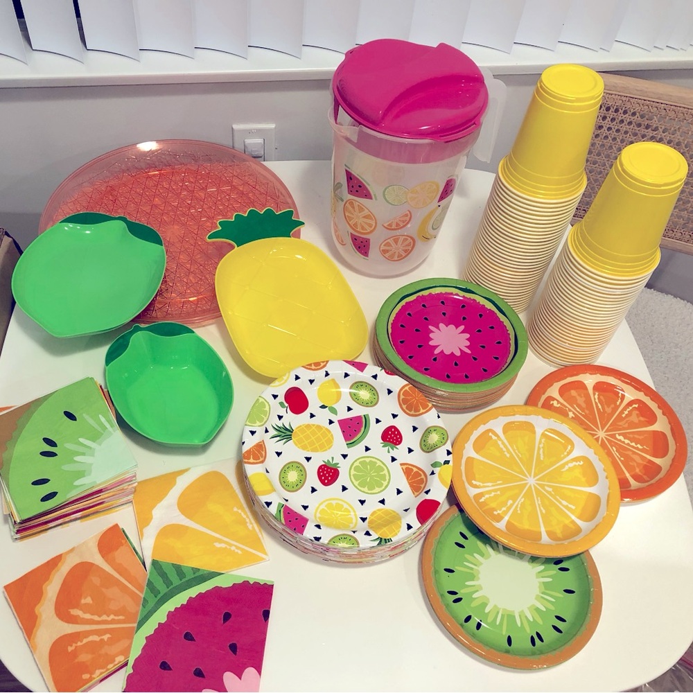 First birthday decorations! “1 Fruity Cutie” theme. Bright colors 💛💚🧡🩷